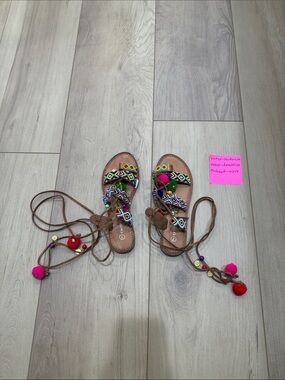Chinese Laundry Brown Pom-Pom Beaded Sandals